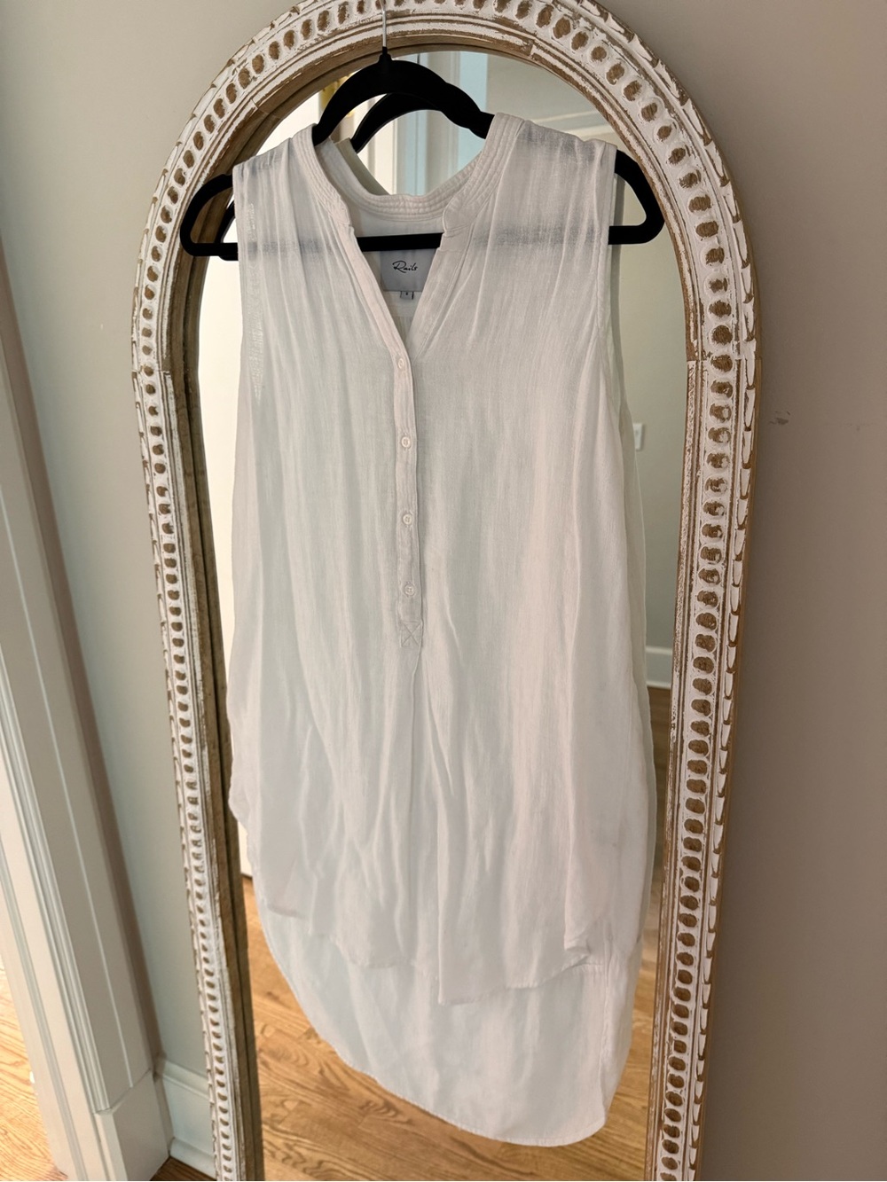 Rails White Sleeveless Gauze Henley Tunic